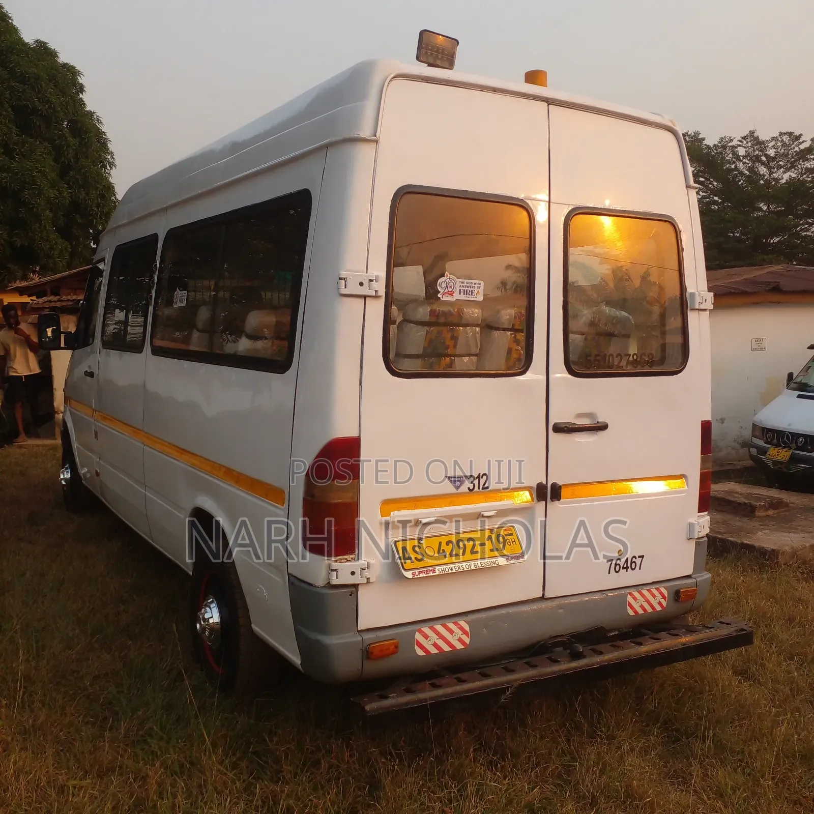 Mercedes-Benz Sprinter 1984 White