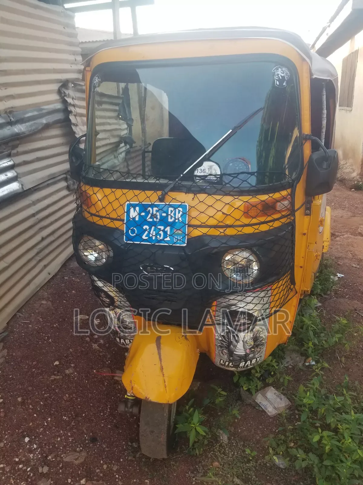 Bajaj RE 2025 Yellow