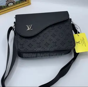 Premium Quality Thick Leather Unisex Vuitton Sidebag.