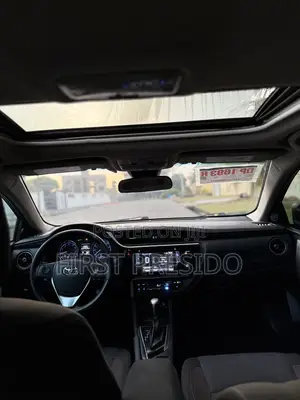 Toyota Corolla LE Eco (1.8L 4cyl 2A) 2019 Gray