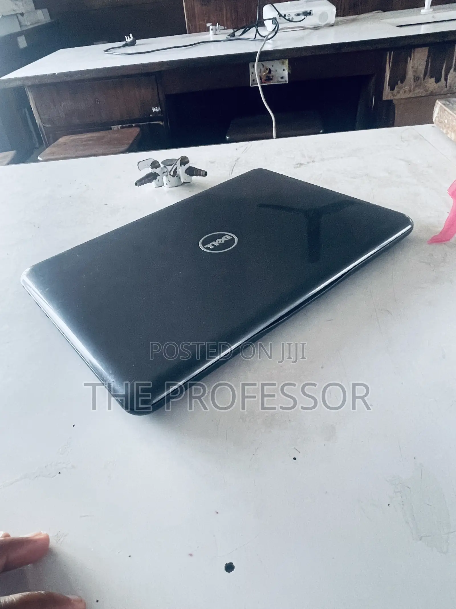 Laptop Dell Latitude 3380 8GB Intel Core i3 SSD 320GB