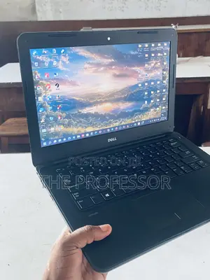 Laptop Dell Latitude 3380 8GB Intel Core i3 SSD 320GB