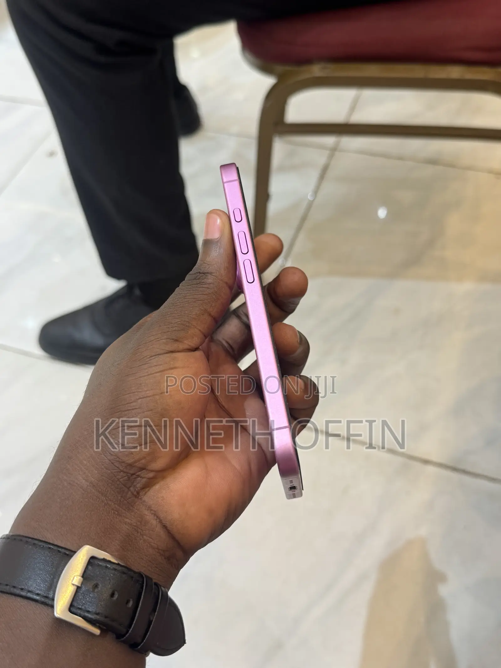 Apple iPhone 16 128 GB Pink