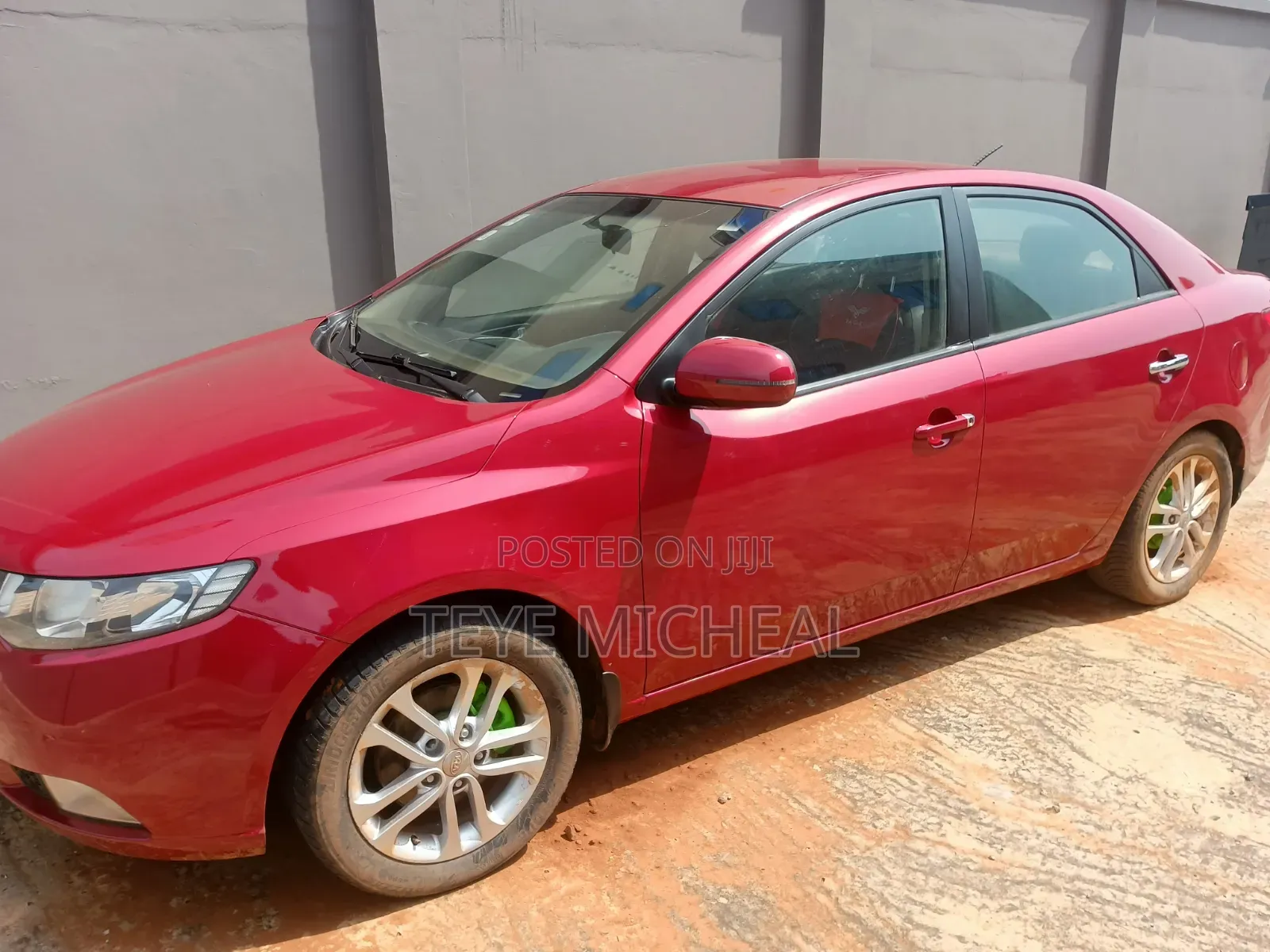 Kia Cerato 2011 Red