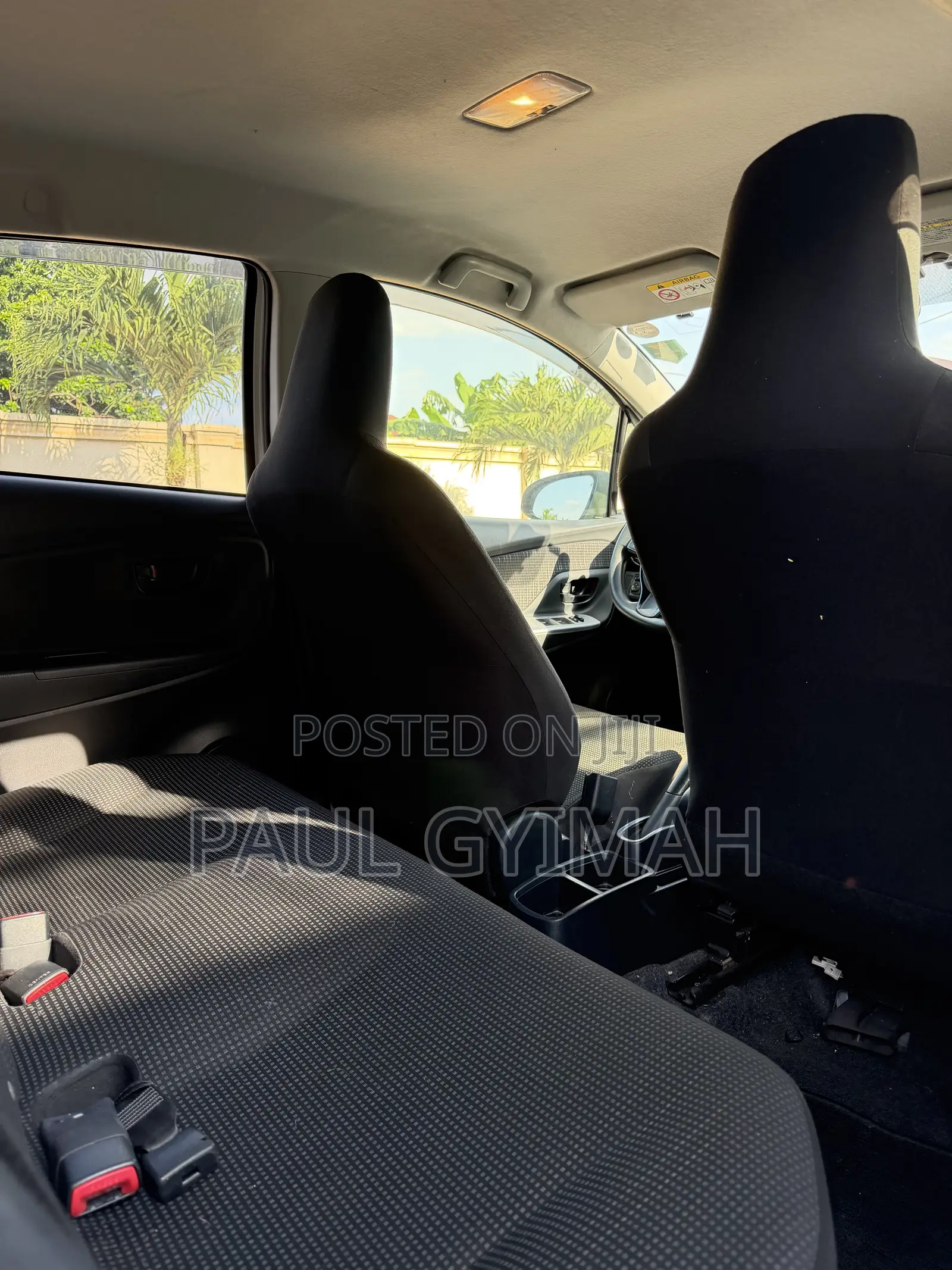 Toyota Vitz 1.3 AWD 5dr 2017 White