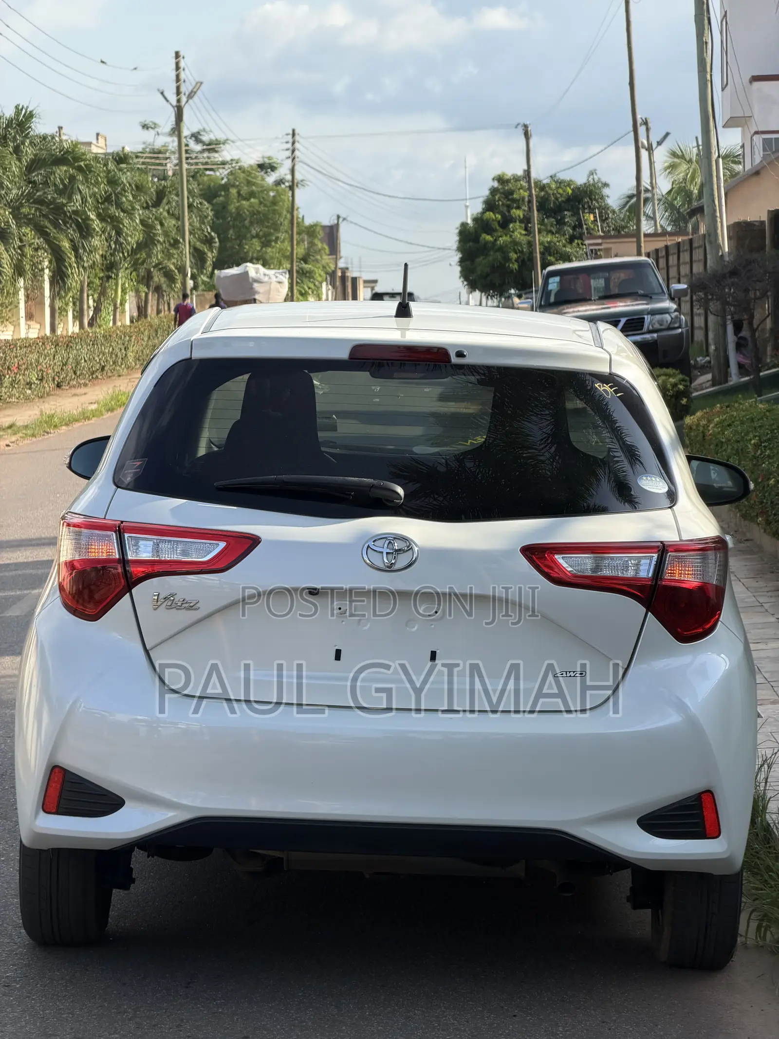 Toyota Vitz 1.3 AWD 5dr 2017 White