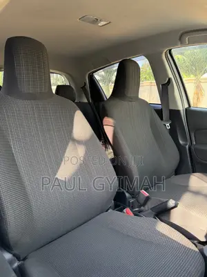 Toyota Vitz 1.3 AWD 5dr 2017 White