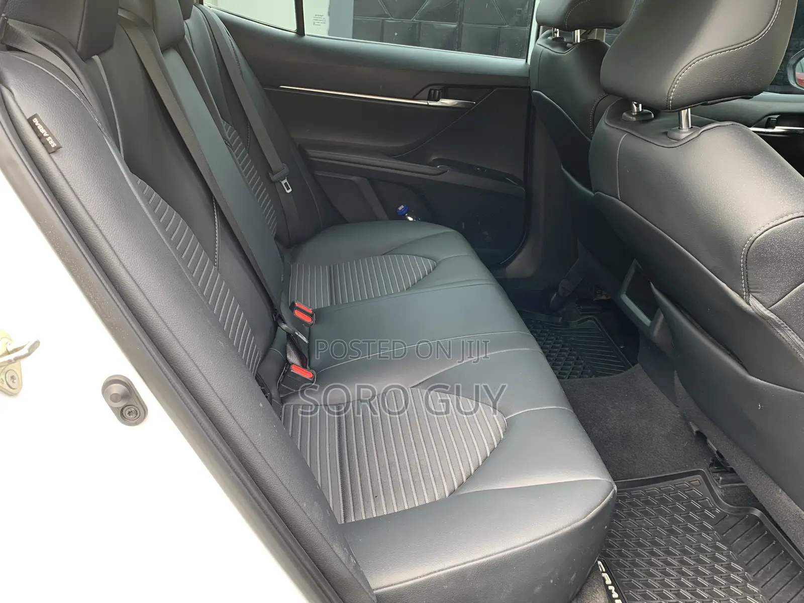 Toyota Camry 2020 White