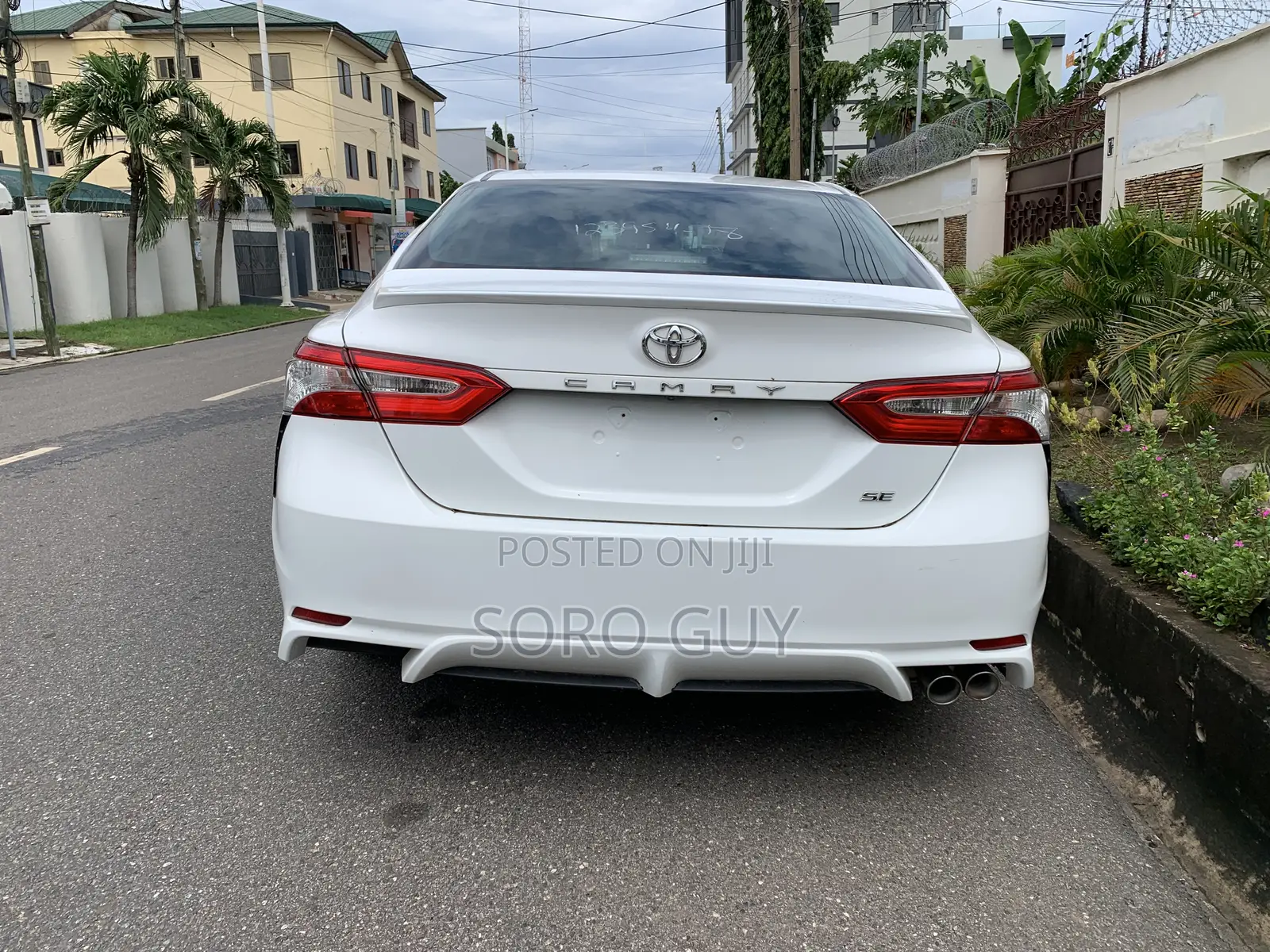 Toyota Camry 2020 White