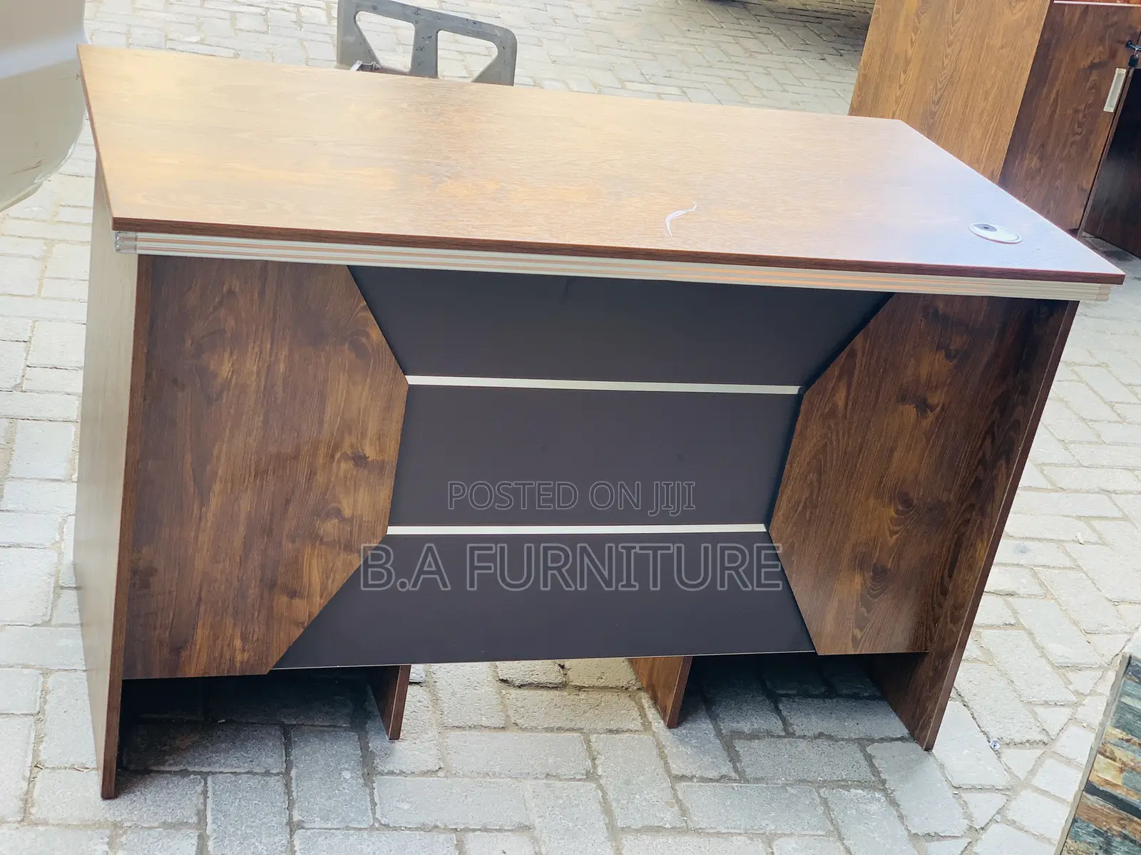 Office Desk