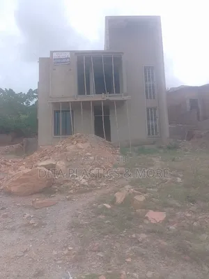5bdrm House in Accra Metropolitan for sale