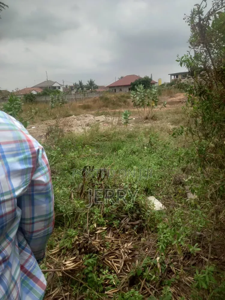 Registered Land Located at Devtraco Com.25 for Sale