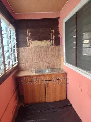 1bdrm Room & Parlour in Curtis'S Estate, Mallam for rent