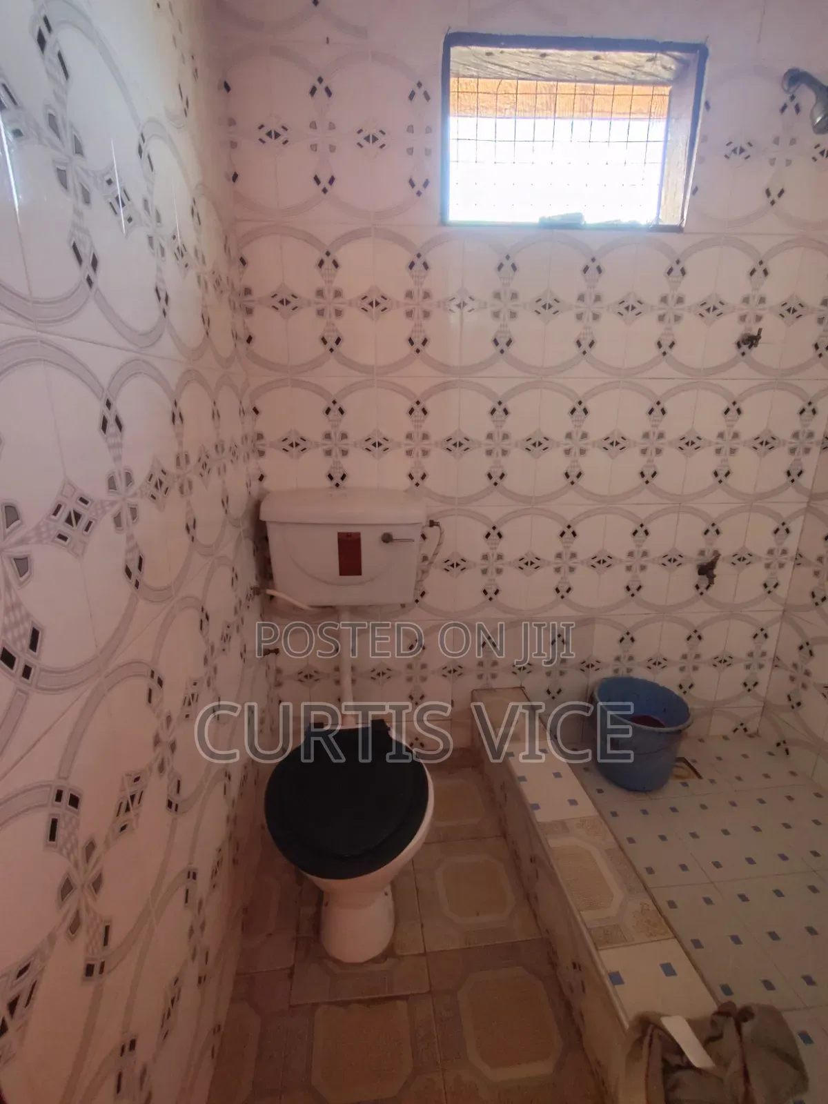 1bdrm Room & Parlour in Curtis'S Estate, Mallam for rent