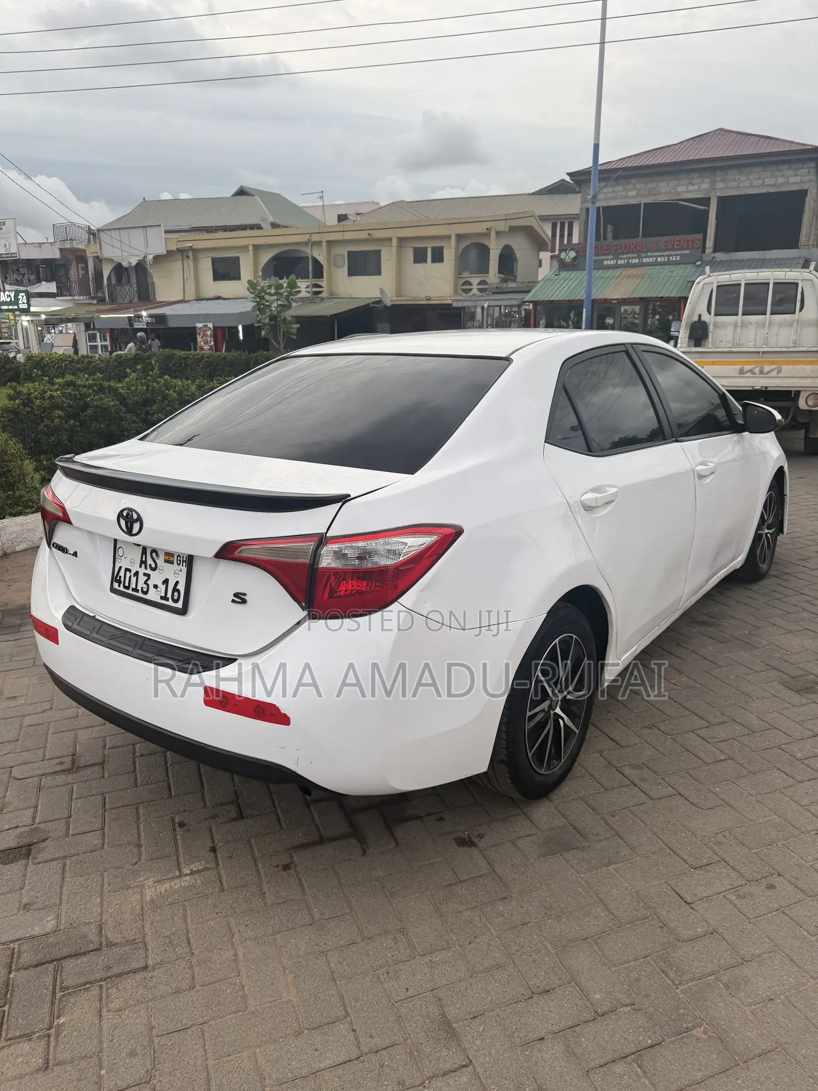 Toyota Corolla S 4dr Sedan (1.8L 4cyl CVT) 2015 White