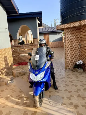 Yamaha Majesty 2010 Blue