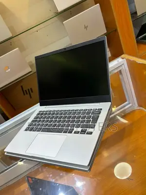 Laptop Samsung Galaxy Book 2 4GB Qualcomm Snapdragon X Plus SSD 128GB