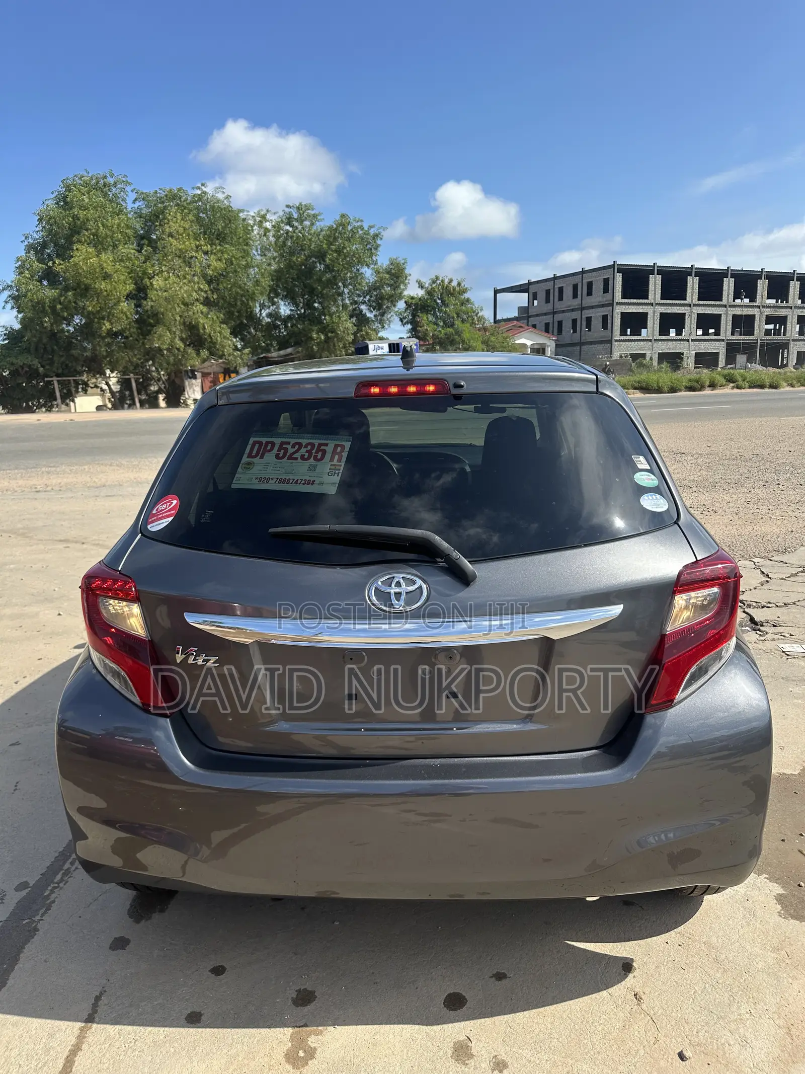 Toyota Vitz 2015 Black