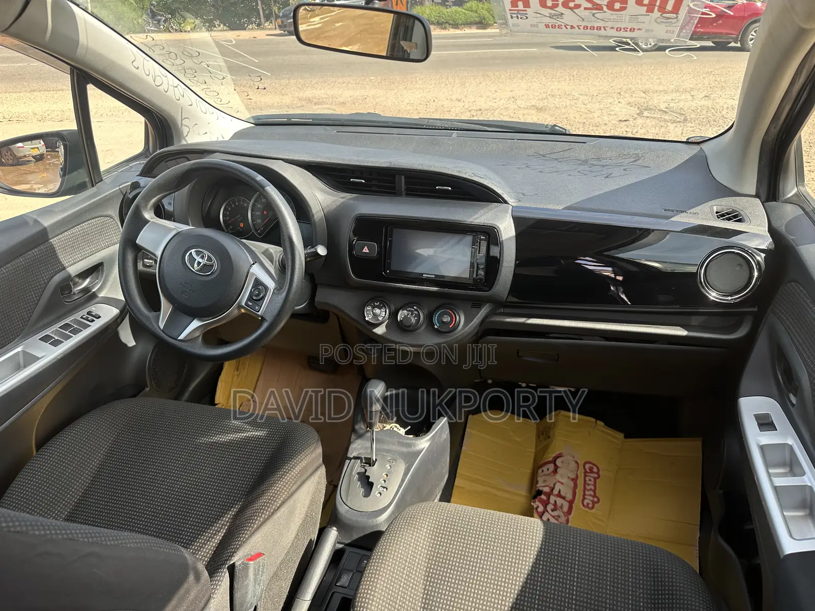 Toyota Vitz 2015 Black