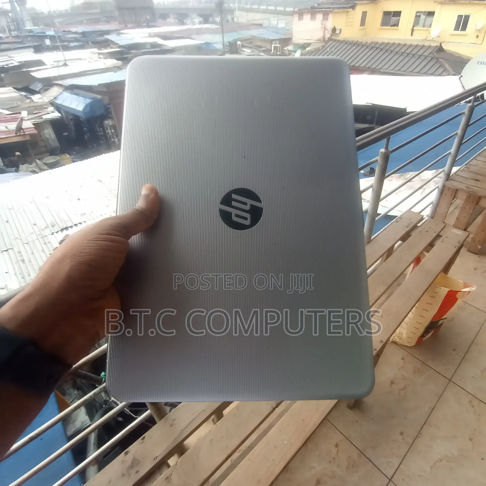 Laptop HP 14-dq1025cl 4GB AMD HDD 320GB