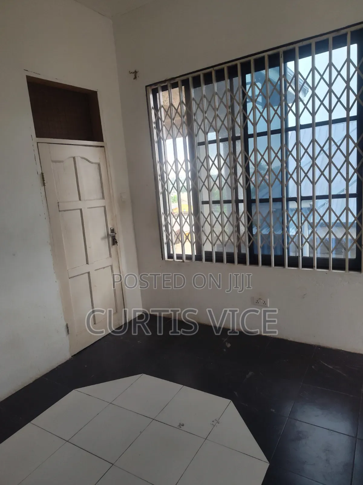 1bdrm Bedsitter in Curtis'S Estate, Mallam for rent