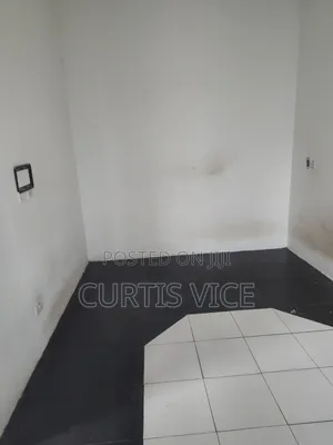 1bdrm Bedsitter in Curtis'S Estate, Mallam for rent