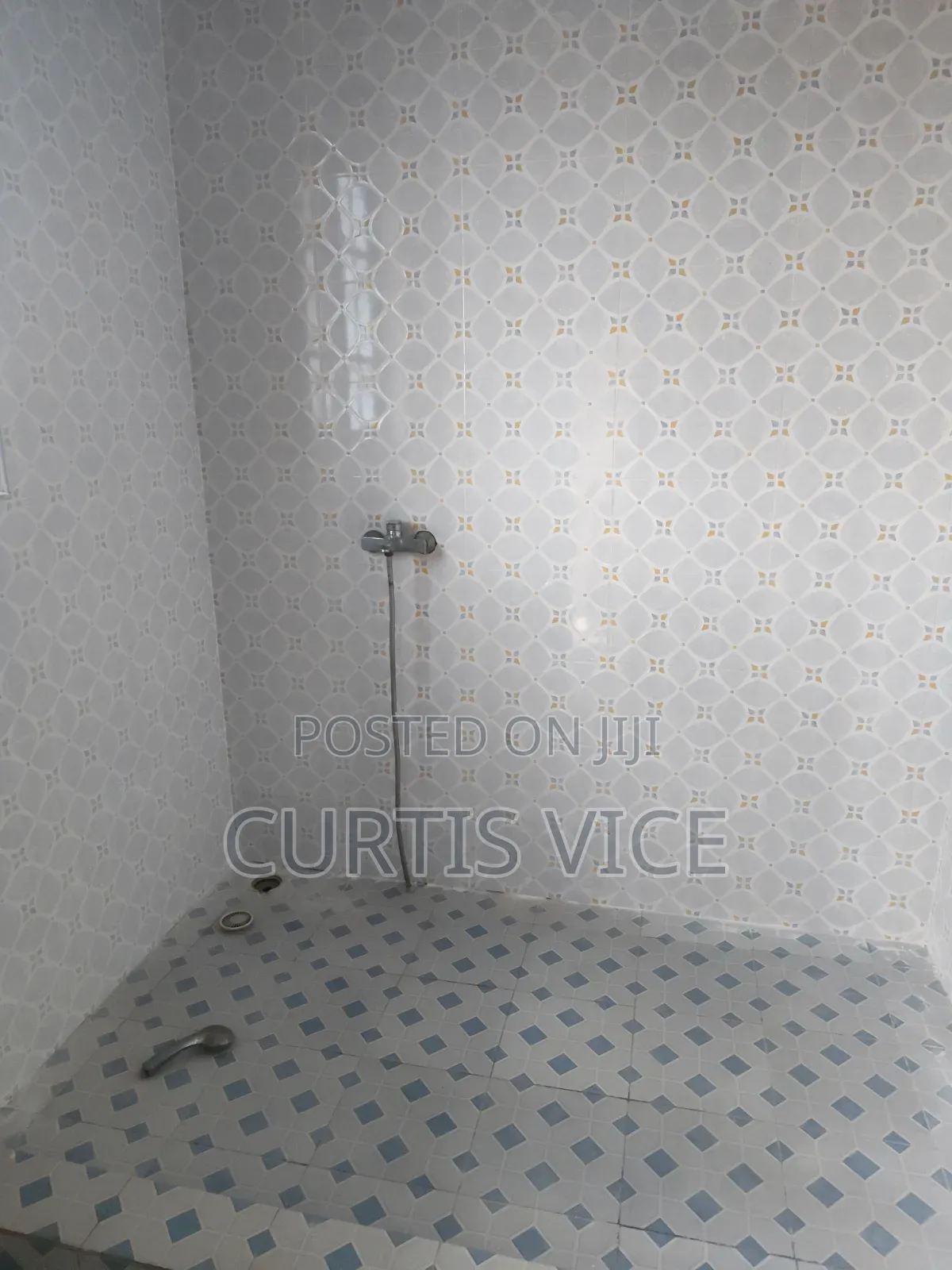 1bdrm Bedsitter in Curtis'S Estate, Mallam for rent