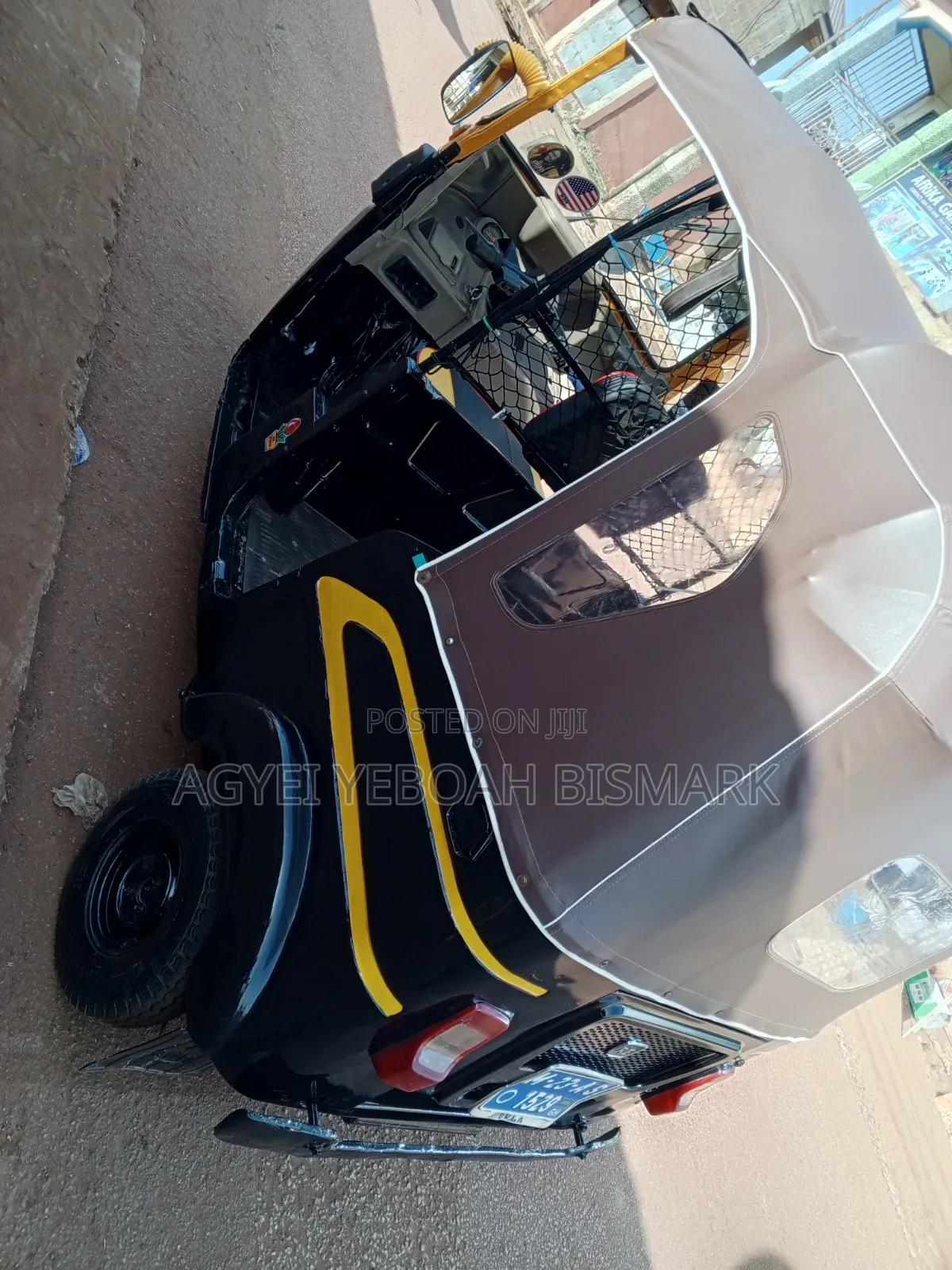 Bajaj RE 2023 Black
