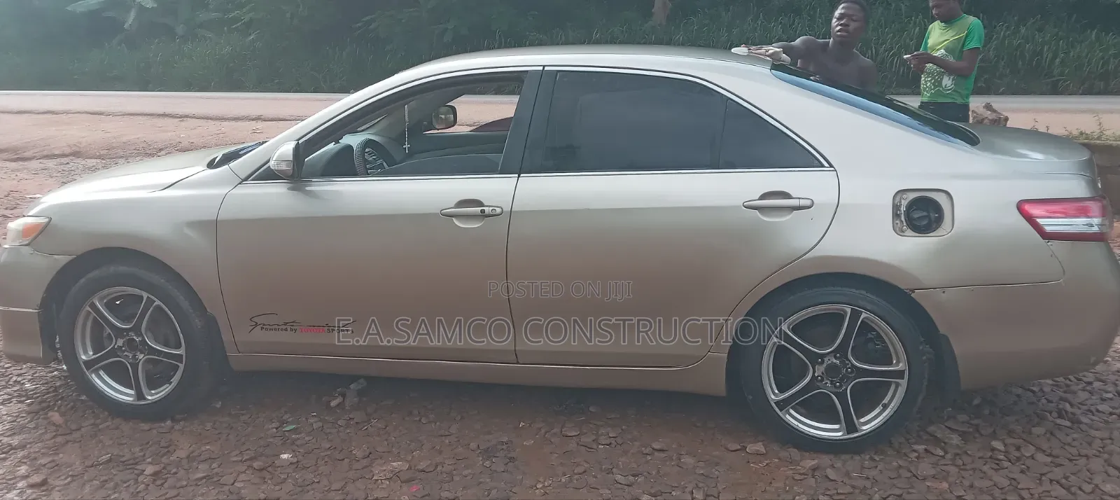Toyota Camry 2010 Gold