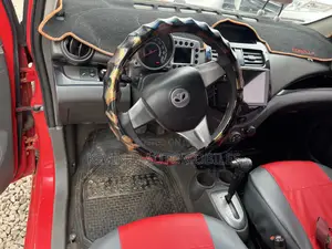 Chevrolet Spark Hatch LT 2010 Red