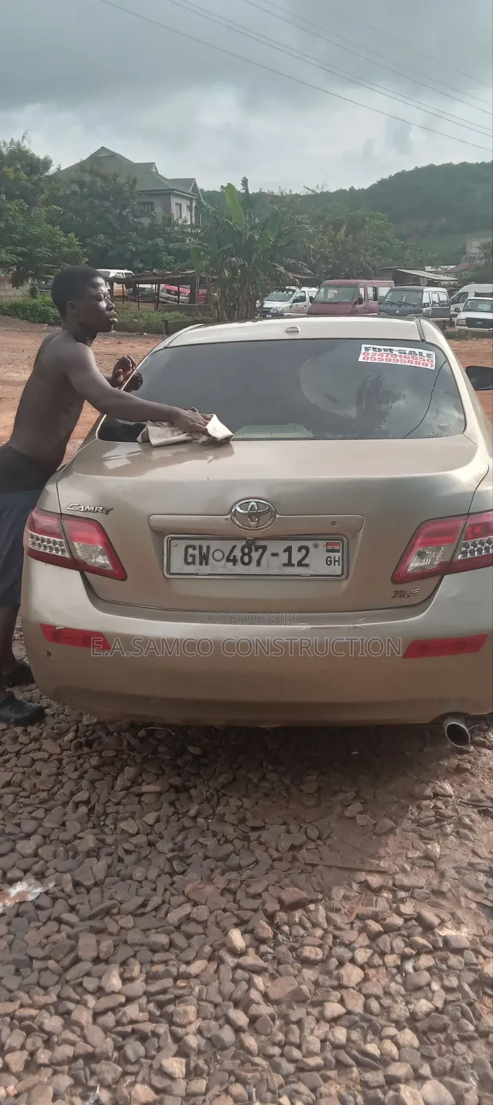 Toyota Camry 2010 Gold