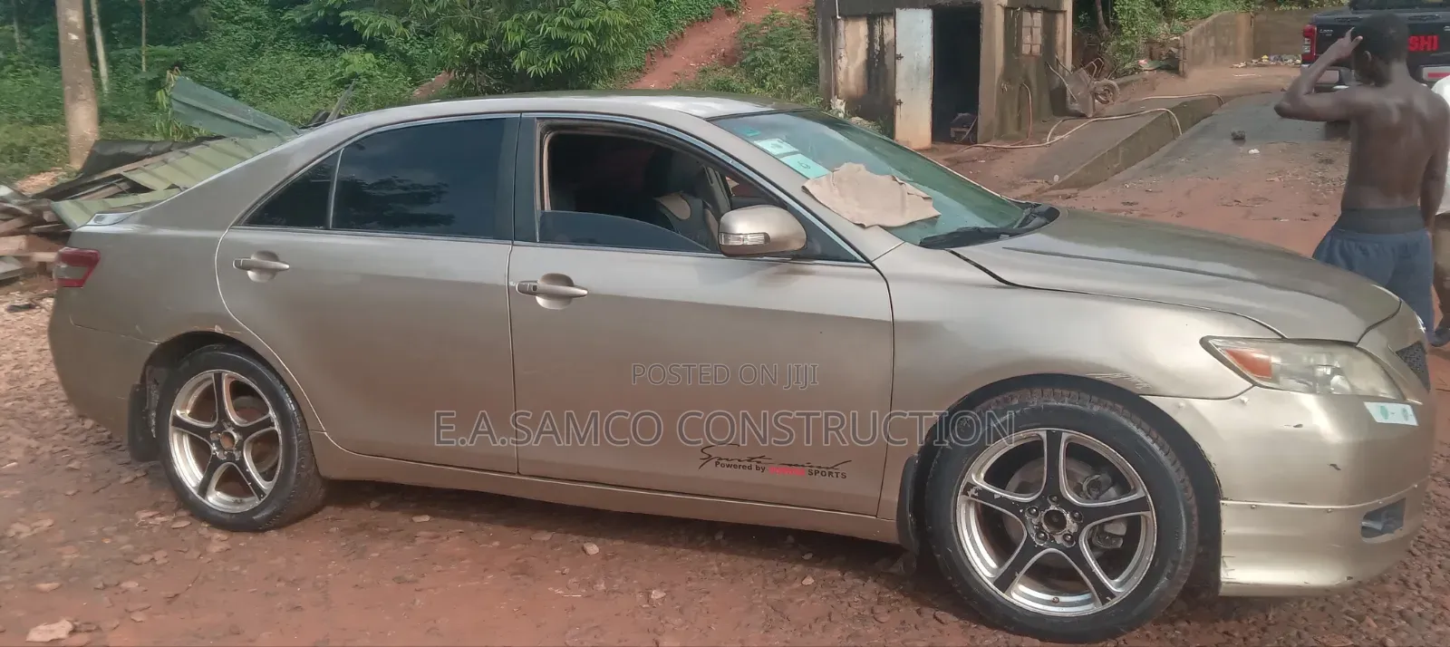 Toyota Camry 2010 Gold