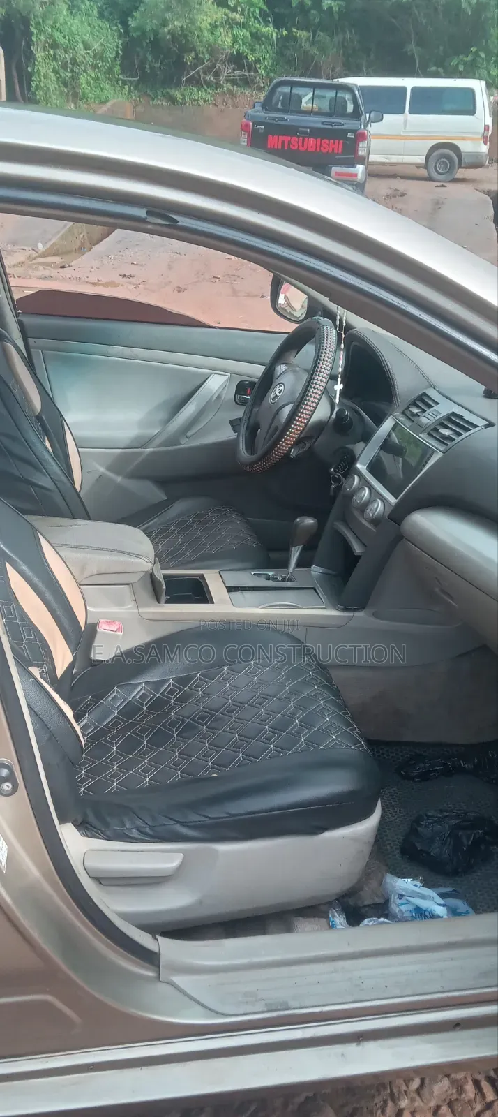 Toyota Camry 2010 Gold