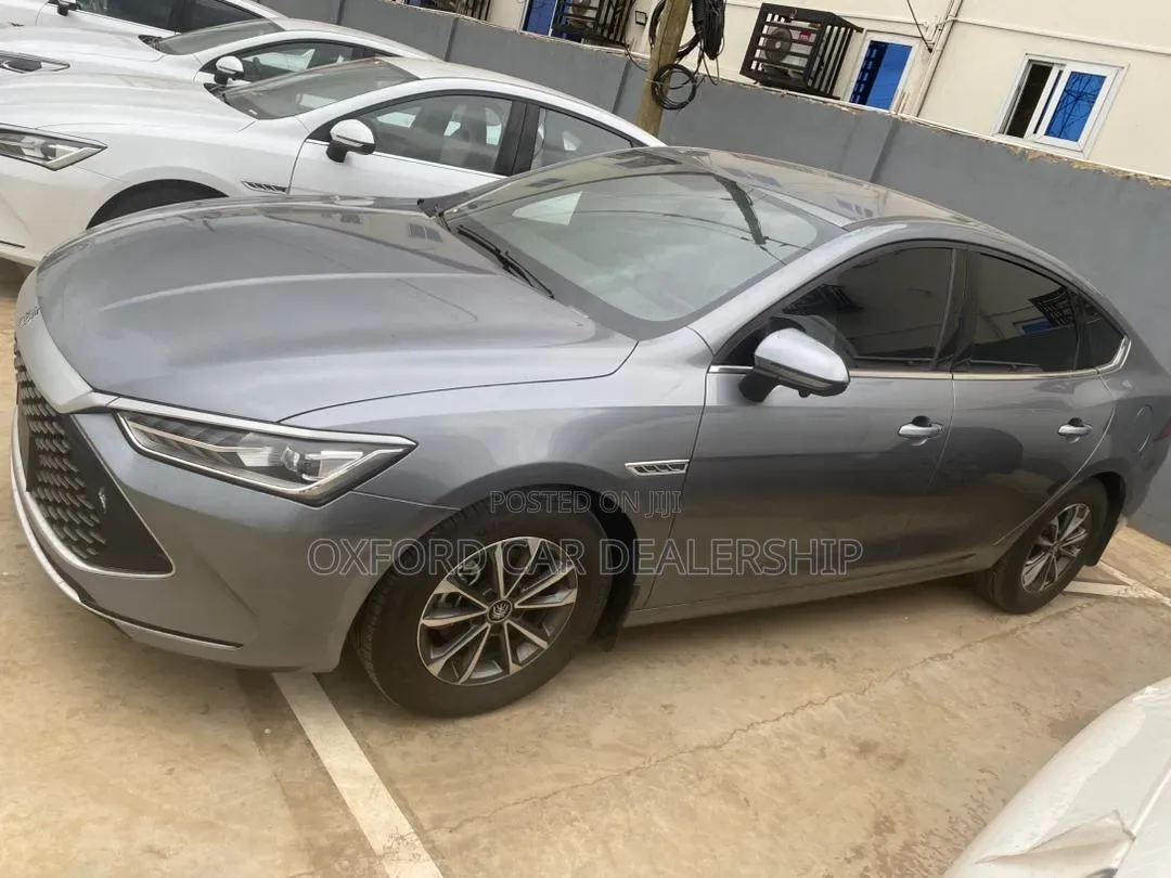 New BYD Qin Plus DM-i 2025 Gray