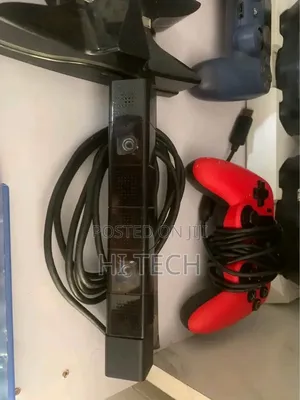 Selling My Ps4 With 6 Controller