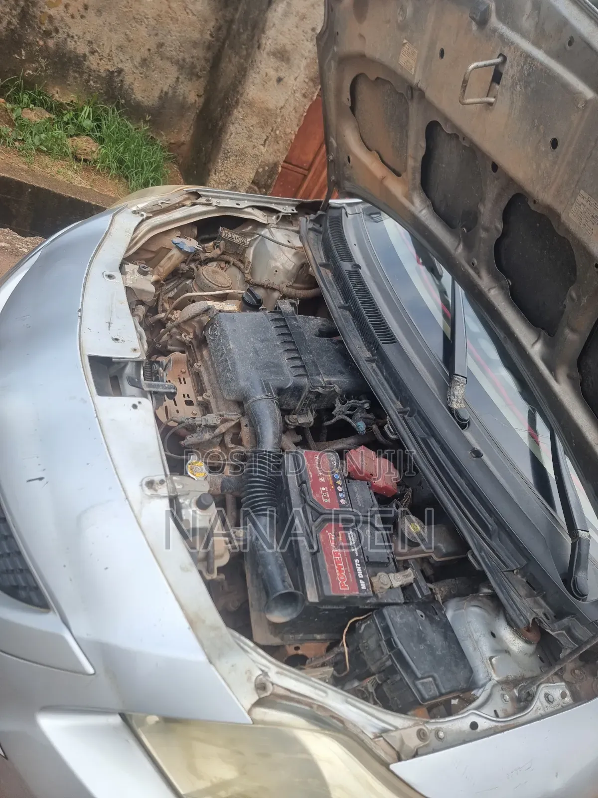Toyota Belta 2010 Silver