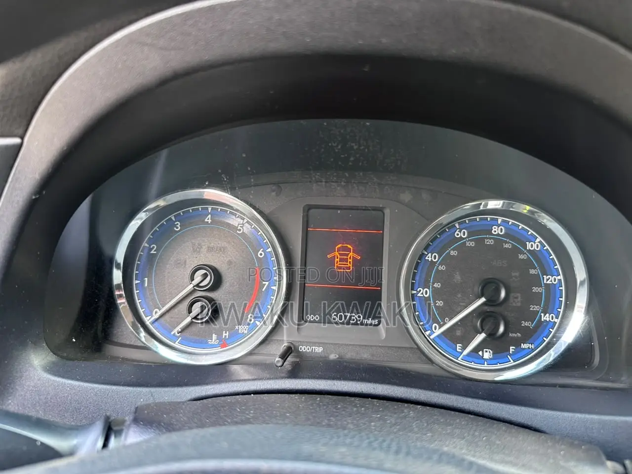 Toyota Corolla LE (1.8L 4cyl 2A) 2019 Gray