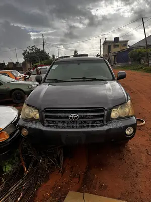 Toyota Highlander Limited V6 AWD 2002 Black