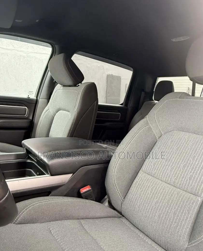 Dodge RAM 2023 Gray