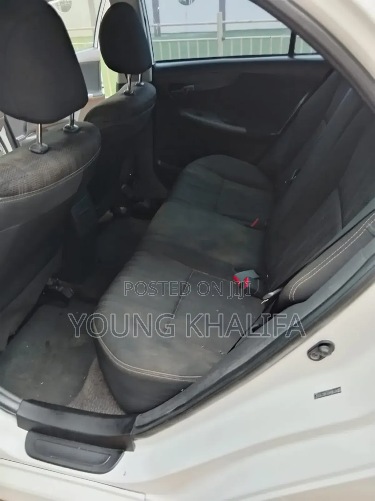 Toyota Corolla 2010 White
