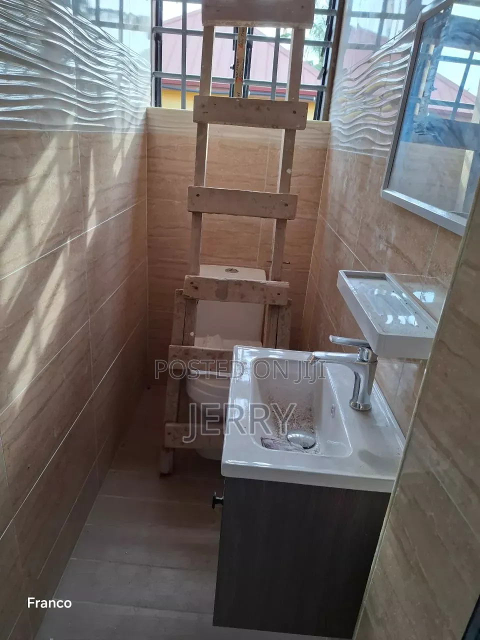 3bdrm Apartment in Sakumono for rent