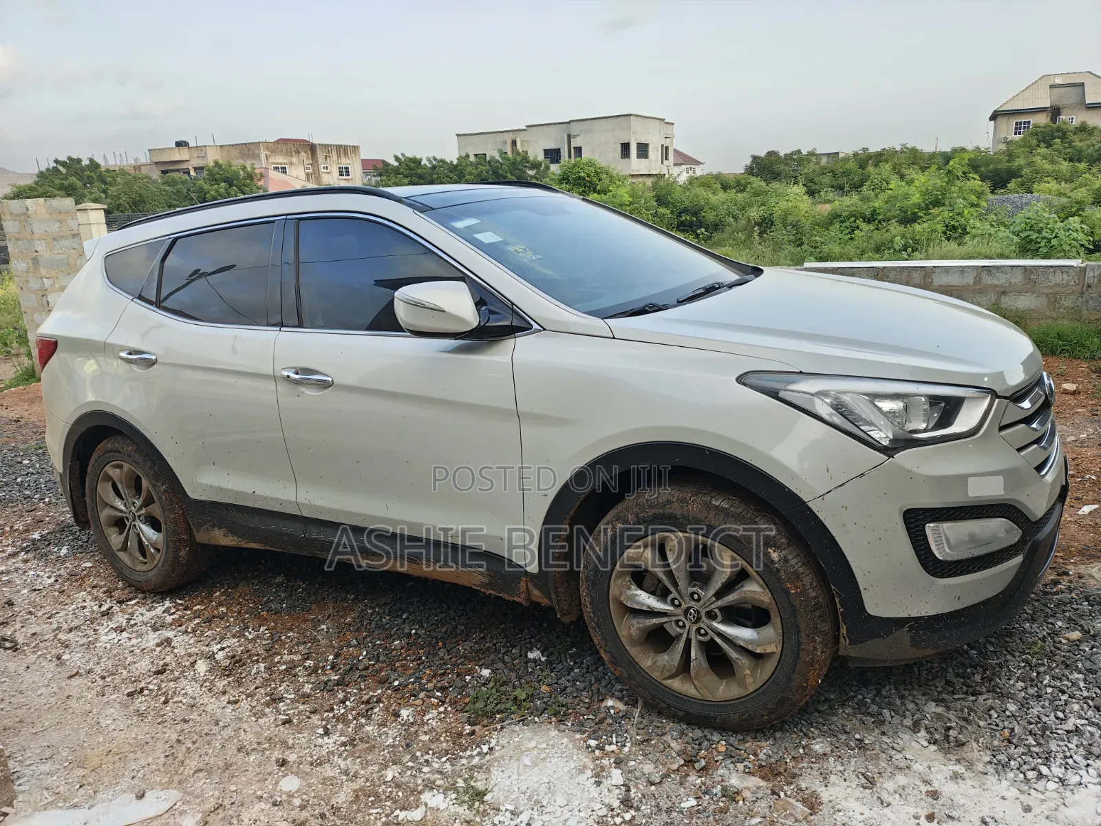 Hyundai Santa Fe 2013 Beige
