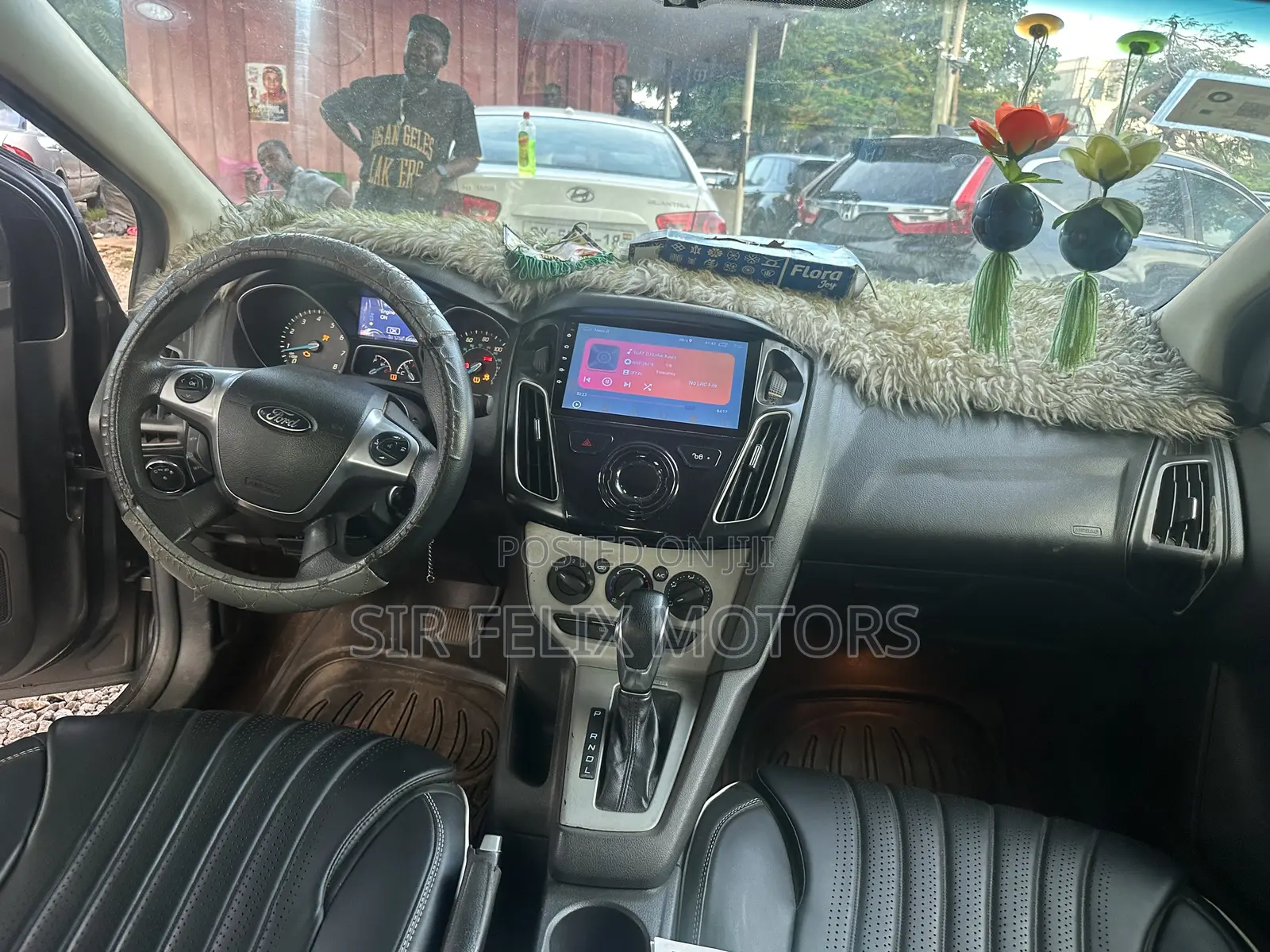 Ford Focus S 4dr Sedan (2.0L 4cyl 5M) 2014 Gray
