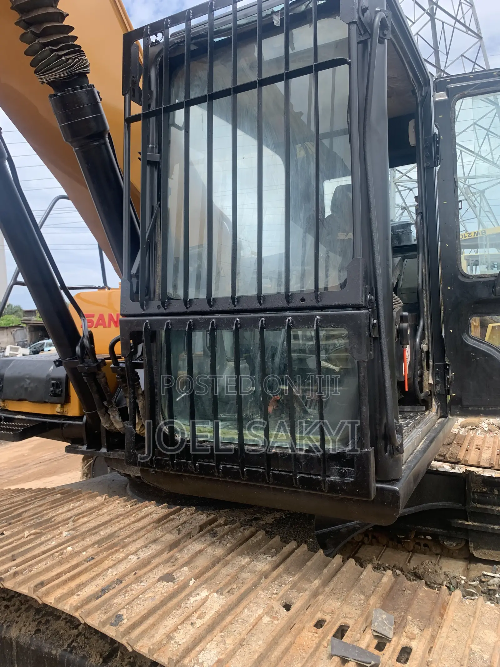 Ghana Used China Sany 215 Excavator for Sale
