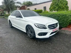 Mercedes-Benz C300 2016 White