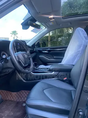 Toyota Highlander 2022 Black