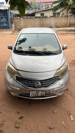 Nissan Note 2012 Gray