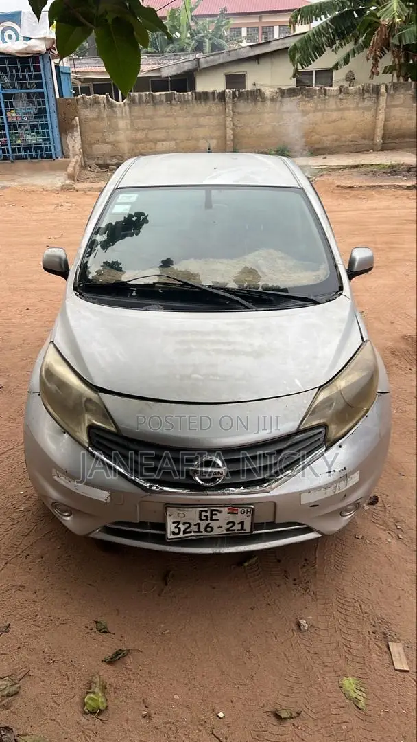Nissan Note 2012 Gray