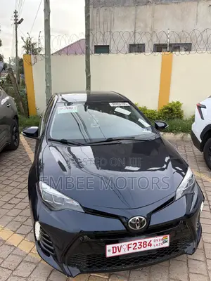 Toyota Corolla SE 4dr Sedan (1.8L 4cyl CVT) 2017 Black