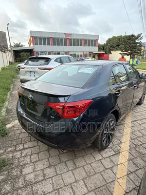 Toyota Corolla SE 4dr Sedan (1.8L 4cyl CVT) 2017 Black